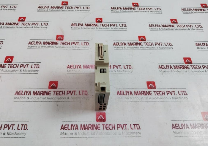 Siemens 6fc5111-0ca02-0aa0 16 Point Output Module 570 533 9101.01