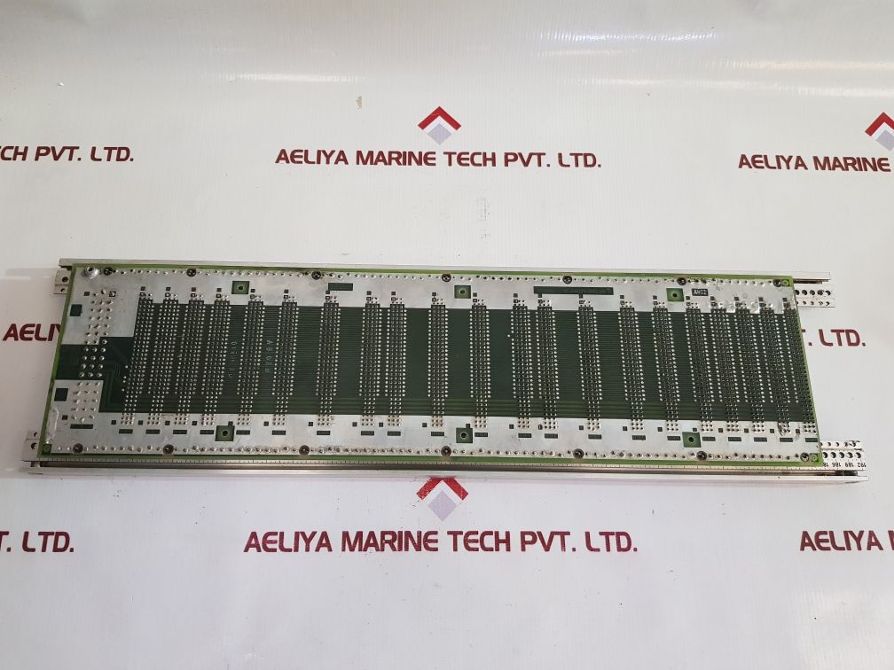 Siemens 6Fx1122-3Aa00 Bus Slot Backplane
