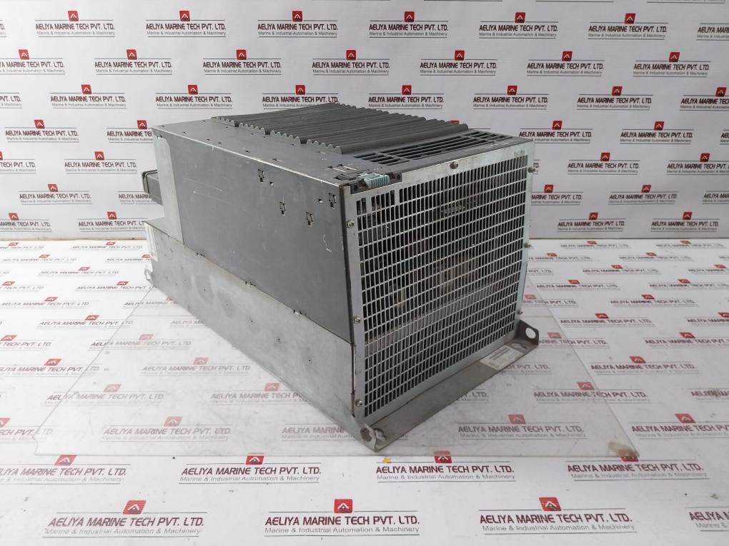 Siemens 6Sl3210-1Se31-8Ua0 Frequency Converter 3Ac 380-480 V 204A 50/60Hz