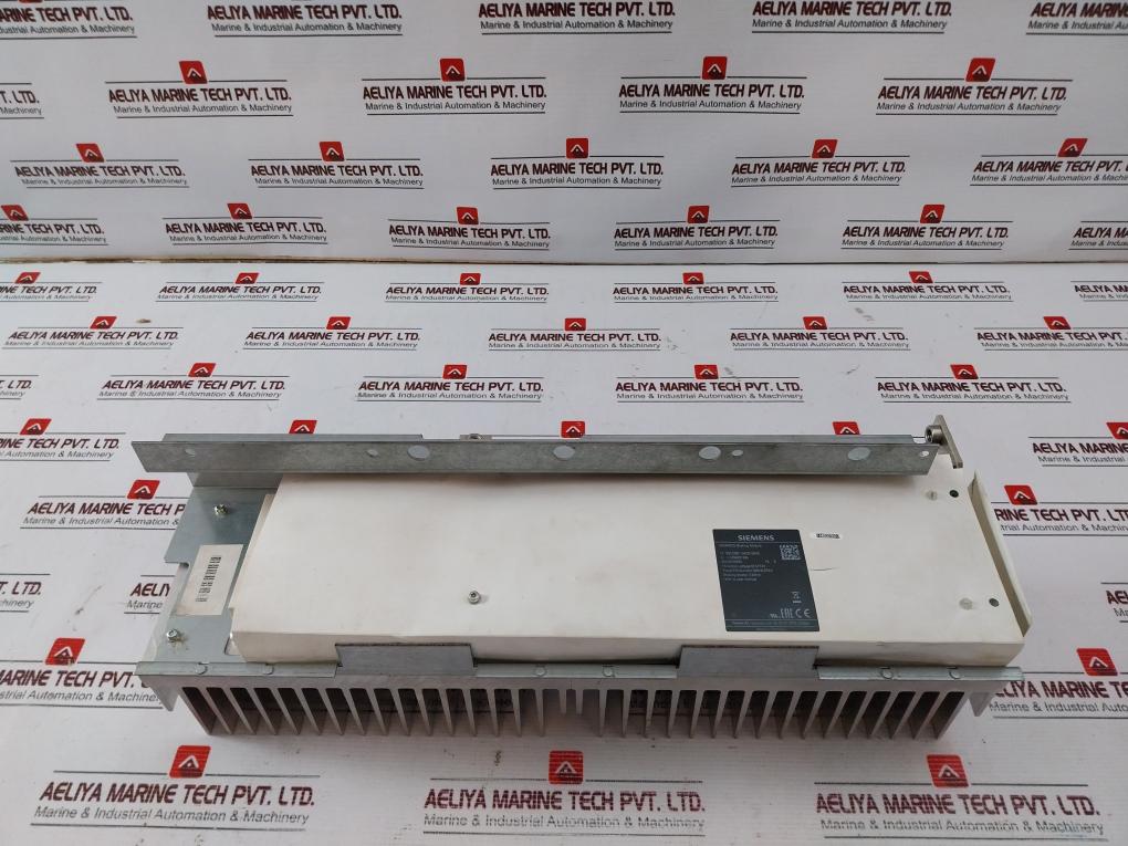Siemens 6Sl3300-1Ae32-5Ba0 Sinamics Braking Module 673774V
