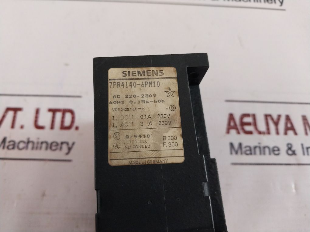 Siemens 7Pr4140-6Pm10 On Delay Time Relay 220-230 Vac
