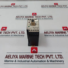 Siemens 7Pu2240-2Bn32-0Z On Delay Electronic Timer 6-60 Sec.