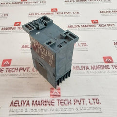 Siemens 7Pu4140-2Bb30 Time Relay 50/60Hz 7Zx1012-0Pu40-4Aa1
