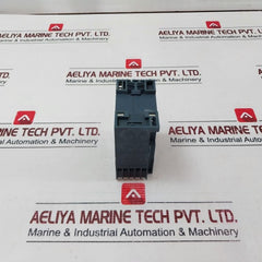 Siemens 7Pu4140-2Be30 Timer On Delay Relay 50/60Hz