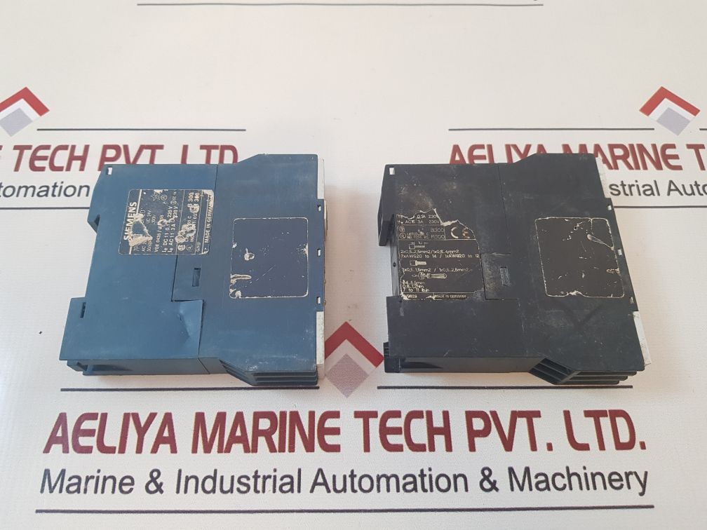 Siemens 7Pu4320 Time Relay Ac 220/240V