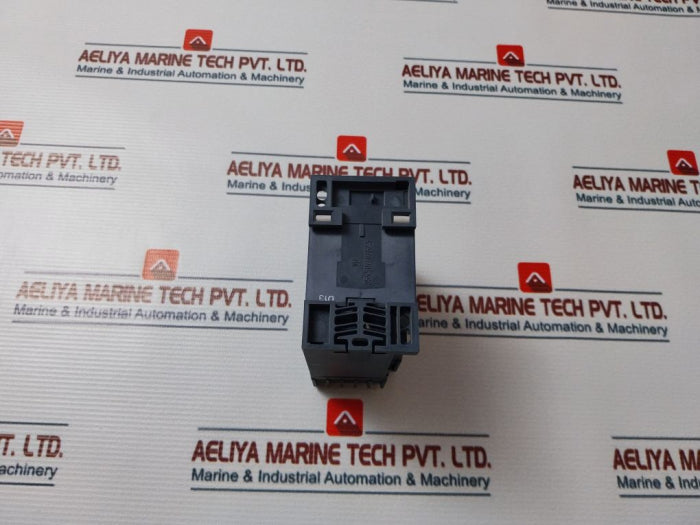 Siemens 7Pu4540-2Bj30 Time Delay Relay 100-127V 50/60Hz