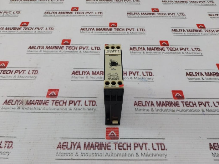 Siemens 7Pu6020-2Nn20 Time Relay Ac 220-240V 50/60Hz