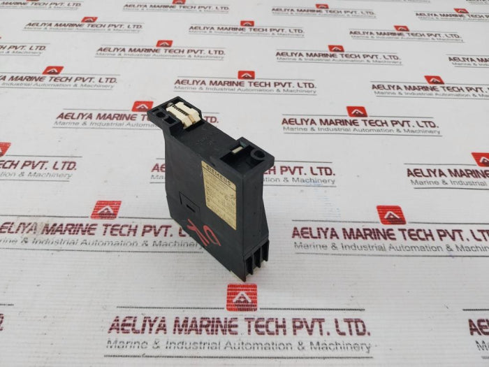 Siemens 7Pu6020-2Nn20 Time Relay Ac 220-240V 50/60Hz