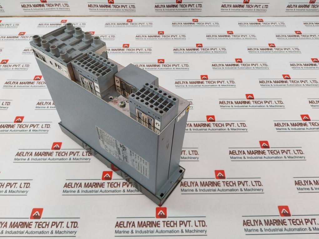 Siemens 7Sk8031-5Eb90-1He0/Cc Overcurrent Protection Relay 5A/240V 50 Hz/60Hz