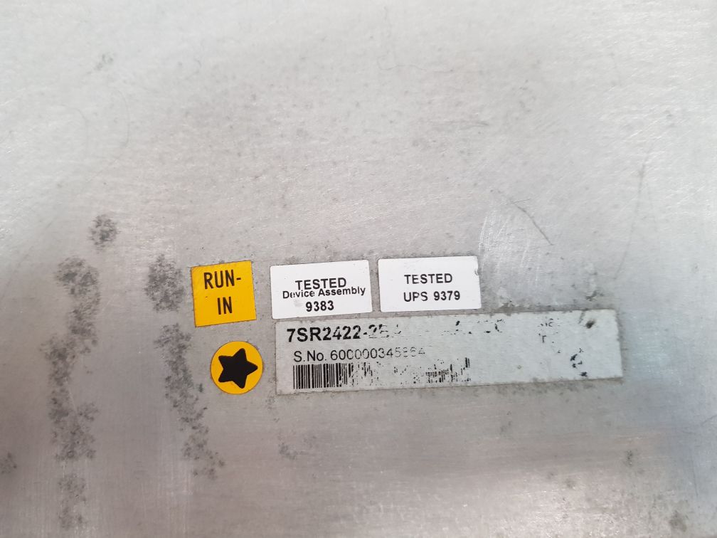 Siemens 7SR2422-2BA11-0AA0/CC Transformer Differential Relay 1/5A 50/60Hz