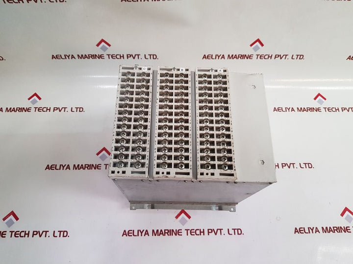 Siemens 7SR2422-2BA11-0AA0/CC Transformer Differential Relay 1/5A 50/60Hz