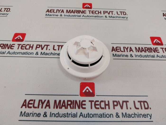 Siemens Fp-11 Smoke Detector With Base Fire Safety