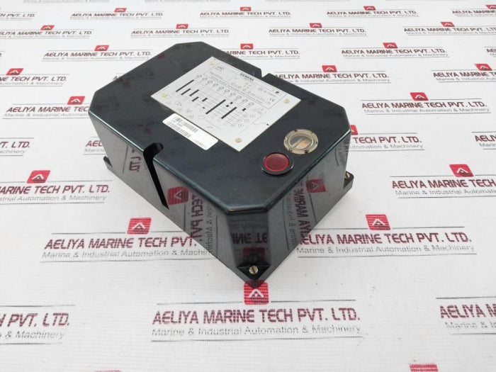 Siemens Lae1 Oil Burner Controller 20-240V~ 60Hz 6 Va