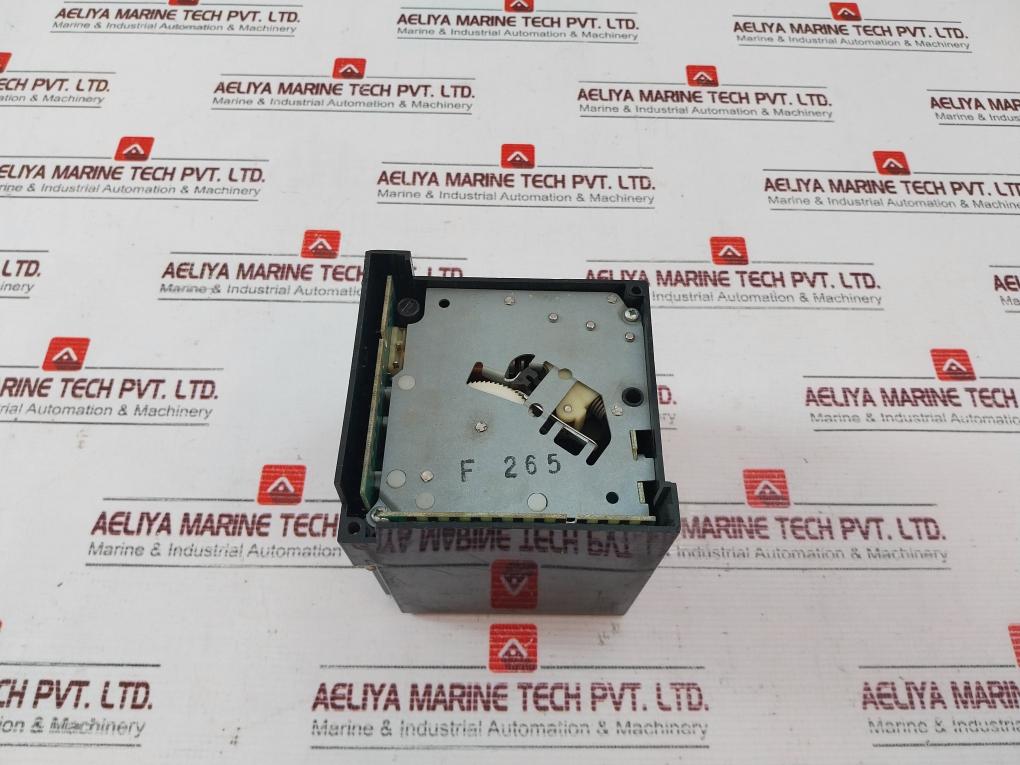 Siemens Lal2.65 Oil Burner Controller 220-240Vac 50-60Hz