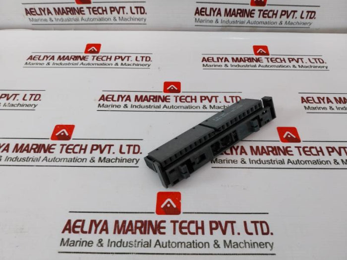 SIEMENS Simatic S7-300 6ES7 392-1AJ00-0AA0 Front Connector For Signal Module With Screw Contact 20-Pole
