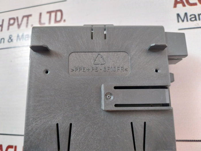 Siemens Simatic Et200 1P 6Es7 195-7Hc00-0Xa0 Bus Module