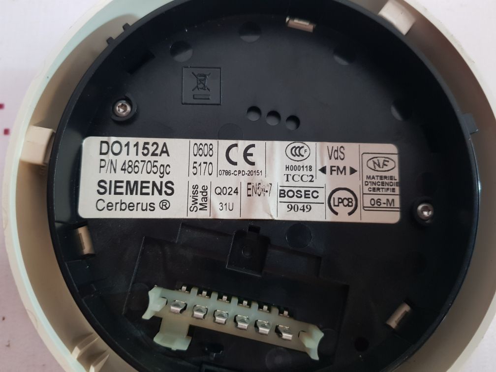 Siemens Cerberus Do1152A Optical Smoke Detector 486705Gc Q024