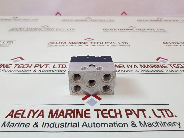 Sls 1064646 5/2-way Pneumatic Directional Control Valve