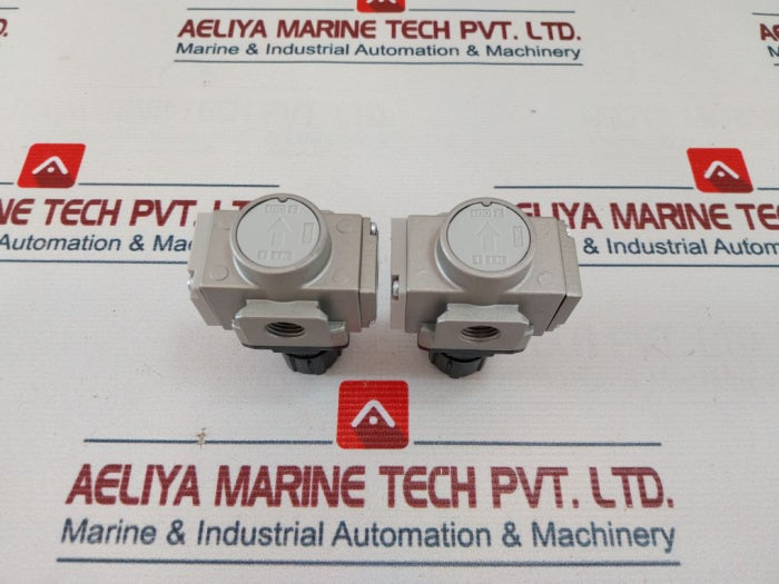 Smc Ar20-n02H-z-x406 Pressure Regulator 