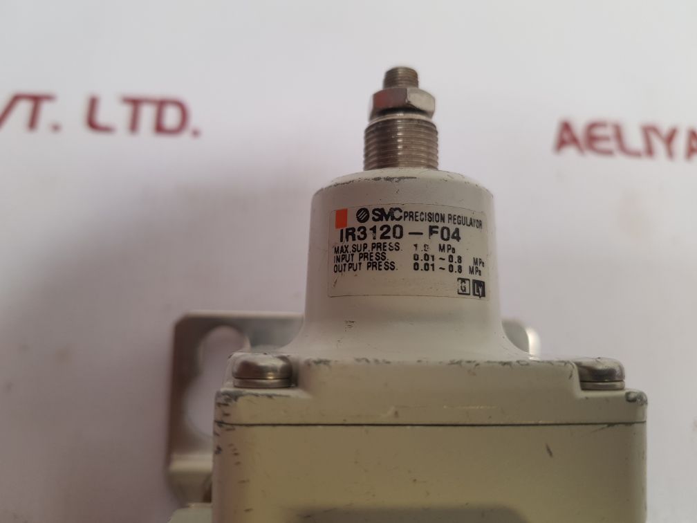 Smc I-ir3120-f04B Precision Regulator used