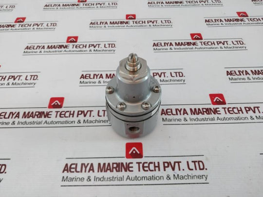 Smc Il201-02 Lock-up Valve 0.14-0.7 Mpa
