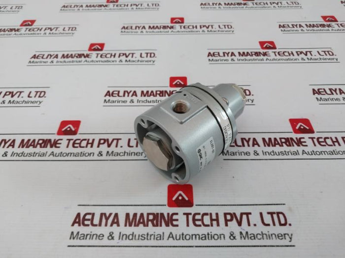 Smc Il201-02 Lock-up Valve 0.14-0.7 Mpa