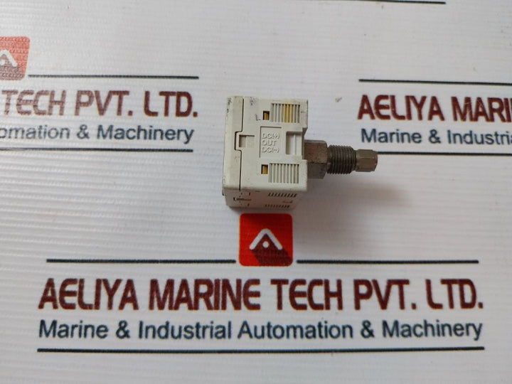 Smc Ise30-01-25-m Pressure Switch Sensor 12-24 Vdc