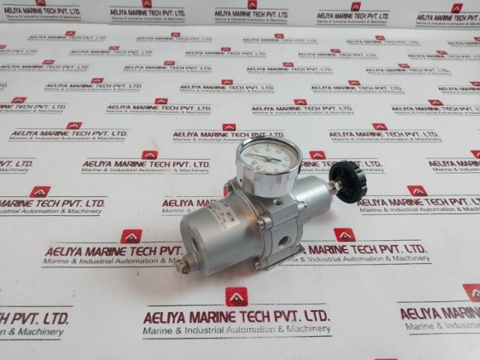 Smc Iw215-02Bg Filter Pressure Regulator 0 To 0.7 Mpa