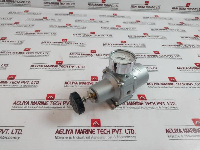 Smc Iw215-02Bg Filter Pressure Regulator 0 To 0.7 Mpa
