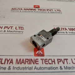 SMC VM22 Roller Lever Pneumatic Manual Control Valve