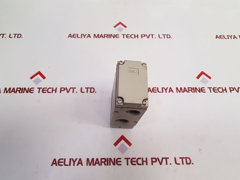 Smc Vpa742-04A Air Operated Valve
