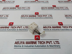 Smc Zse30-01-25-m Pressure Switch 12-24Vdc