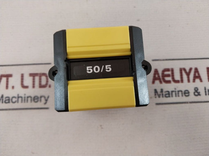 Socomec Tcb 28-30 Current Transformer 50-60 Hz 029824/029821 0.72/3Kv