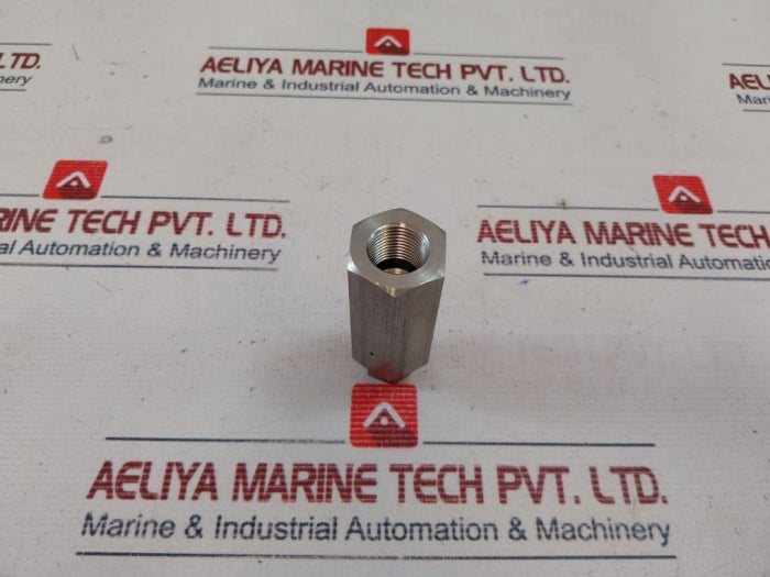 Spir Star HC-MF9-NF8 Tube Coupling Adapter 10F9M8P