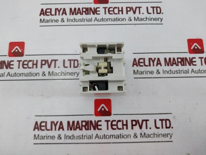 Sprecher+Schuh Cza3-11 Time Delay Relay 660V 10A 600V Ac 5 Amps, 1Ka-000-020