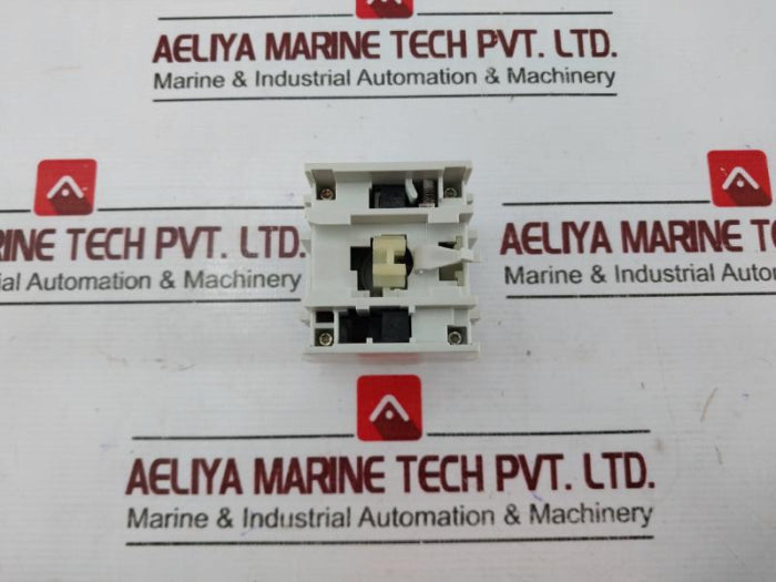 Sprecher+Schuh Cze3-11 Time Delay Relay 1.8-180S 225100-0519 600V Ac A600