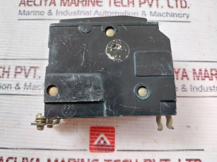 Square D 10Ka Miniature Circuit Breaker 120/240 Vac