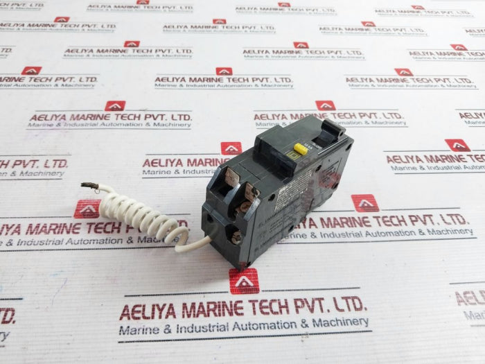 Square D 25A Circuit Breaker 60Hz 88035