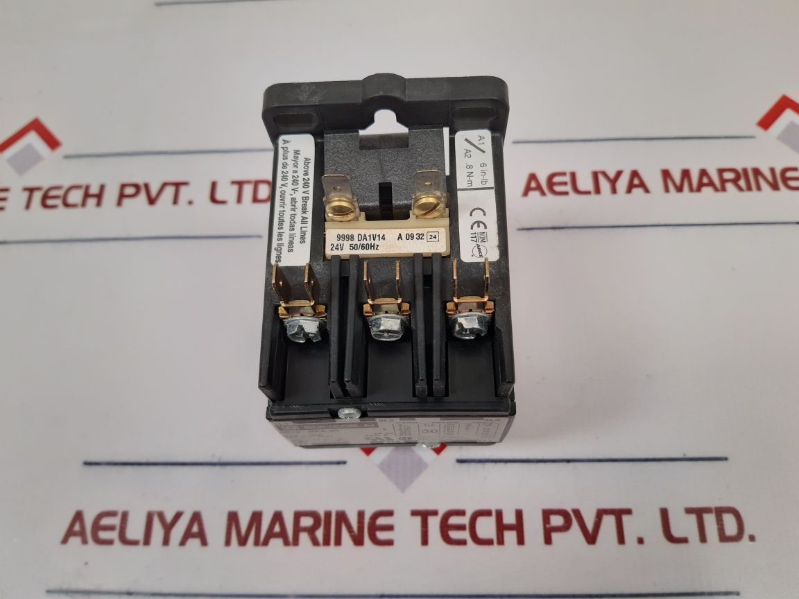 Square D 8910DPA33 Ser.B 3-Pole Contactor 24V 50/60Hz