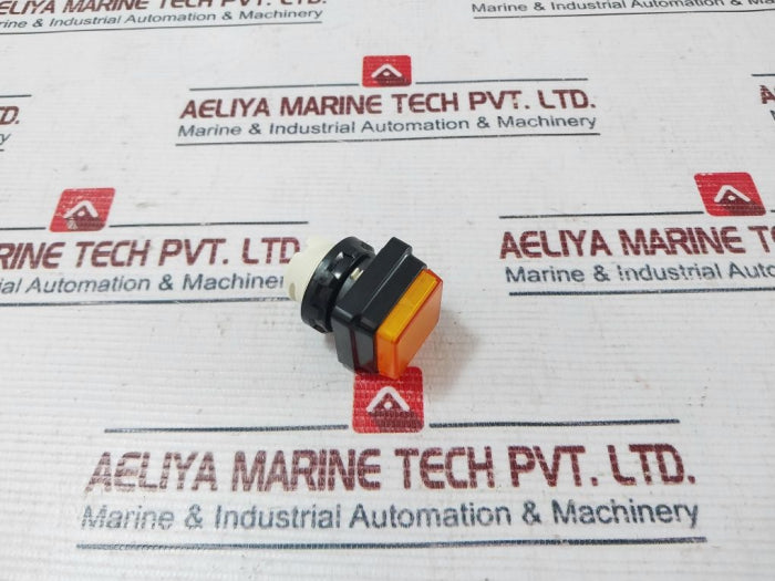 Square D D1V2Y Pilot Light Bazel For Signal Lamp Lens 9001