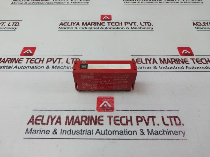 Stahl 9230/0111-110 Relay Repeater 110V 48-62 Hz