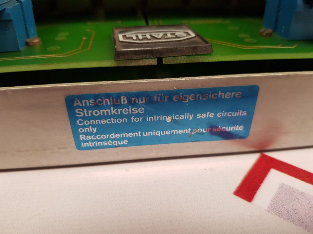 Stahl ICS1000 9601 Module Rack