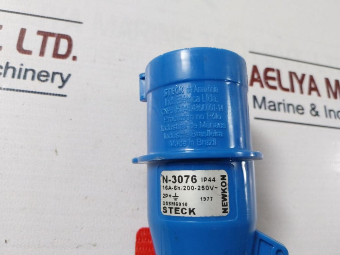 Steck N-3076 2P Plug 16A 200-250V