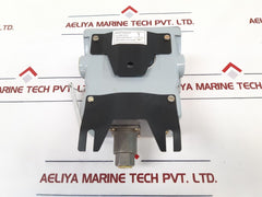 Switzer Gm 201 02 C3K 5 B Z Pressure Switch 50001561 - Aeliya Marine Tech