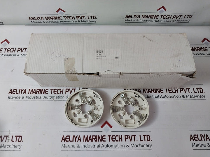 Lot of 13X System Sensor B401  Plug-In Detector Base