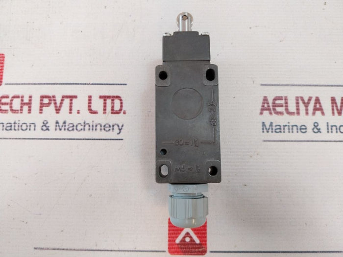 Teknic Euchner Ng1rs-510-m Limit Switches Ac-12 10a, 230v