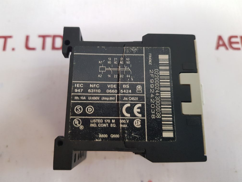 Telemecanique 22E CA3KN-22BD3 Control Relay 10A 690V