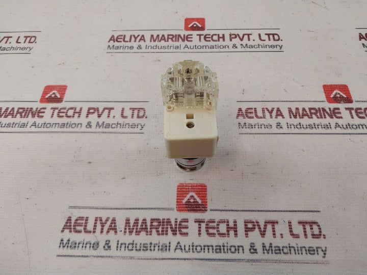 Telemecanique/Schneider Electric 9001Km35Ly Pilot Light Lamp Module 24-28V Ac-dc