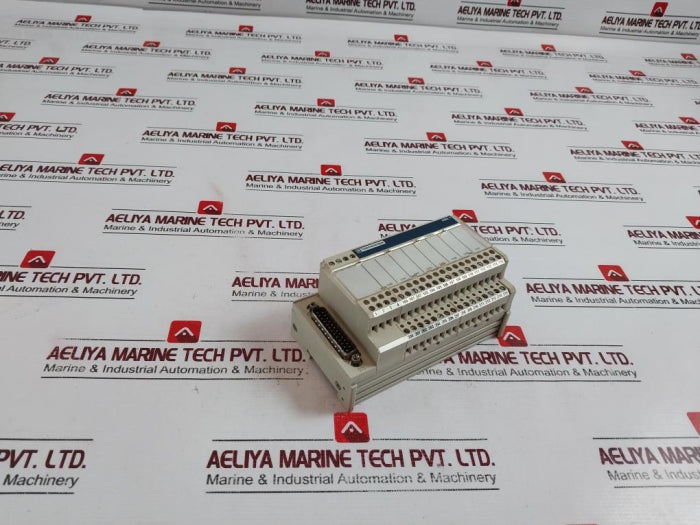 Telemecanique Abe7-cpa02 Connection Sub Base Module 8 Channel