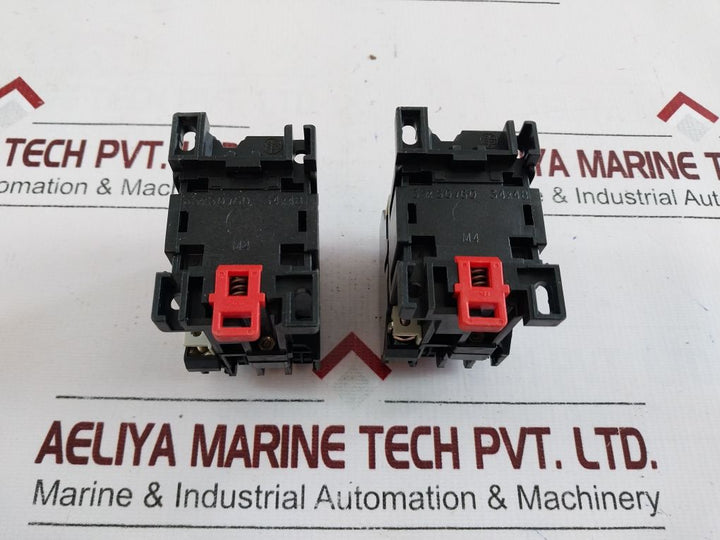 Telemecanique Ca2-dn1229.A65 Auxiliary Contactor Relay 110-120V 60Hz